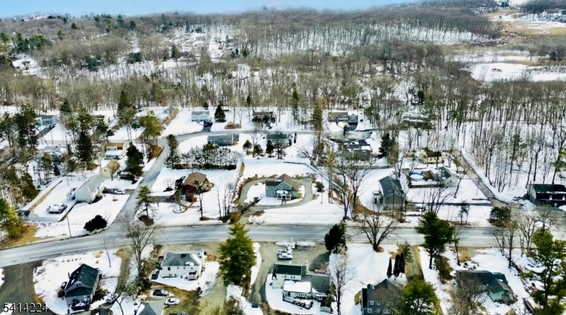 OAK RIDGE / MILTON - Residential