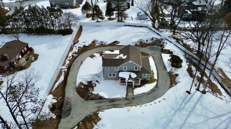 OAK RIDGE / MILTON - Residential