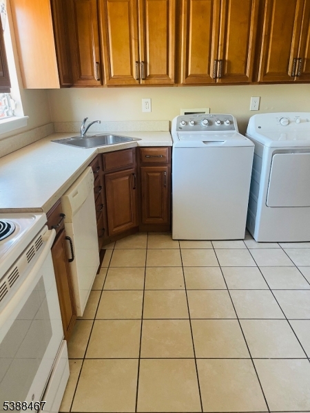 COLONIA - Residential Lease