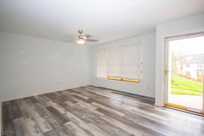 Heritage Lakes - Residential Lease