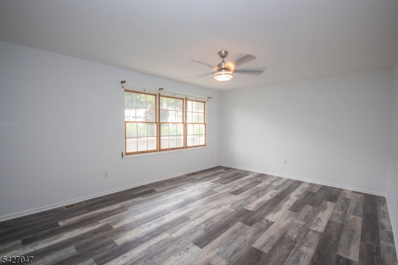 Heritage Lakes - Residential Lease