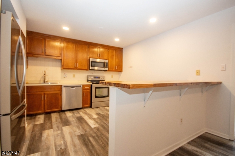 Heritage Lakes - Residential Lease