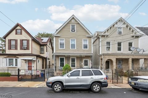 79 Irving St Newark City NJ 07104
