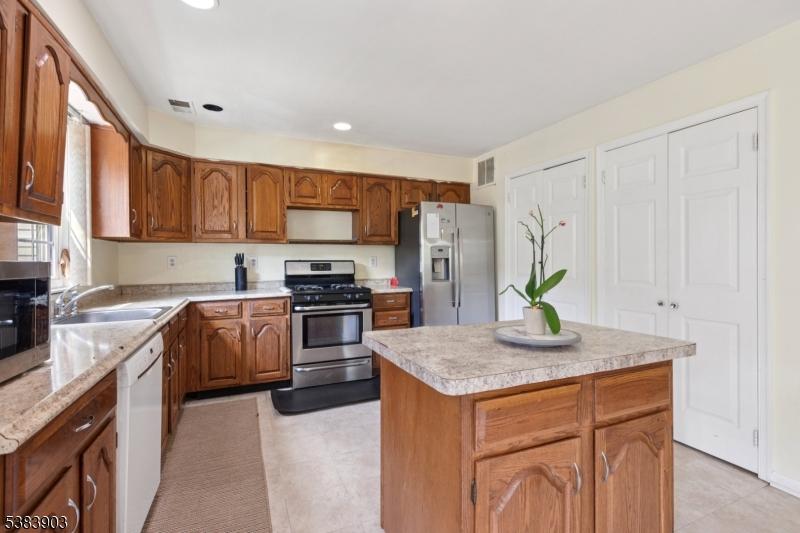 The Maples - Residential