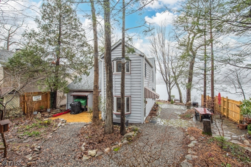 Lake Owassa - Residential