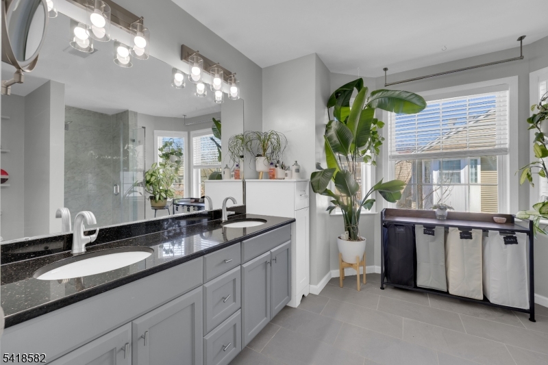 Arrowgate - Residential