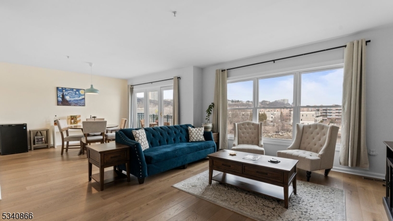 City Place at The Promenade - Residential
