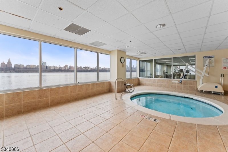 City Place at The Promenade - Residential