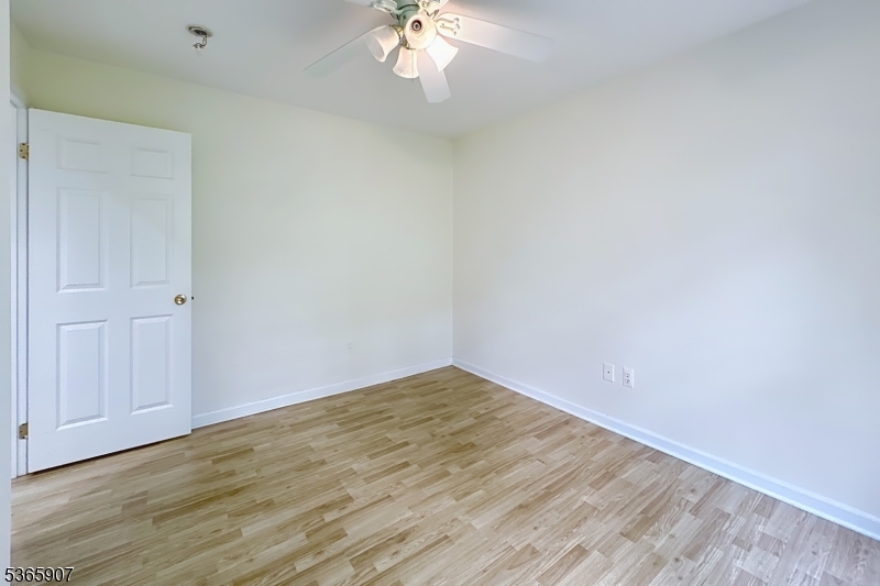 Woods Edge - Residential Lease