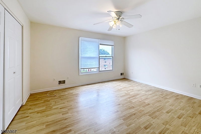 Woods Edge - Residential Lease