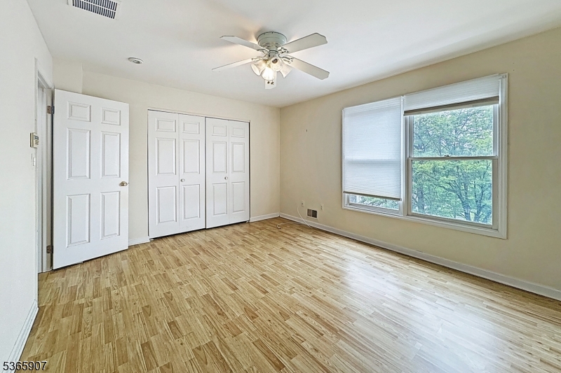 Woods Edge - Residential Lease