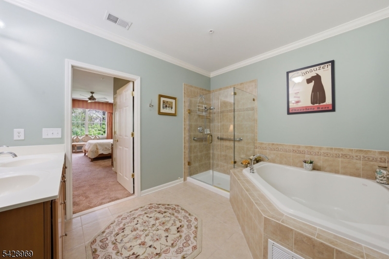 Horizons At Mount Arlington - Residential