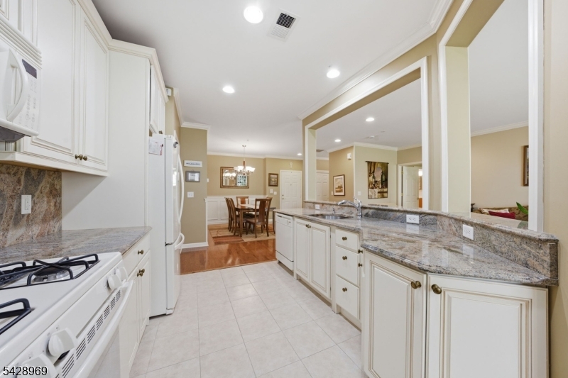 Horizons At Mount Arlington - Residential