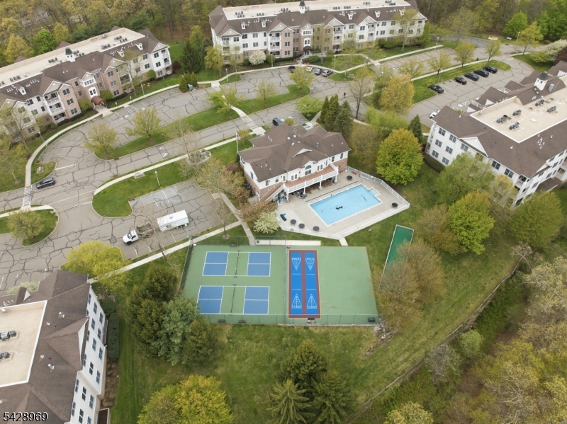 Horizons At Mount Arlington - Residential
