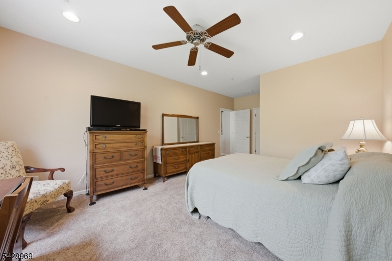 Horizons At Mount Arlington - Residential