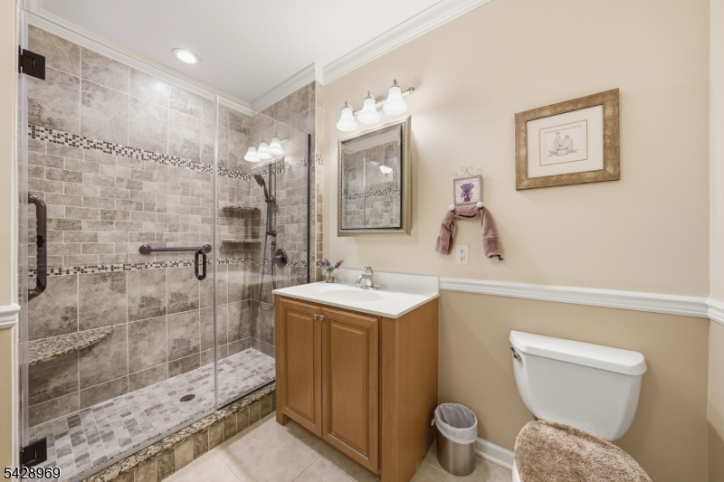Horizons At Mount Arlington - Residential