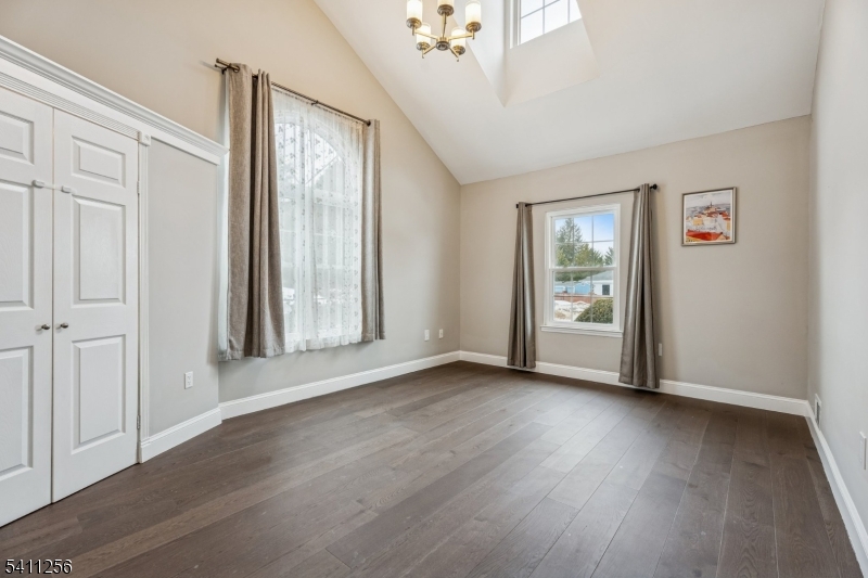 Beacon Hill - Residential