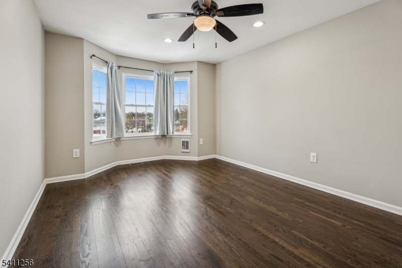 Beacon Hill - Residential