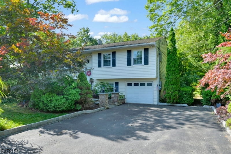 Mountain Circle - Residential