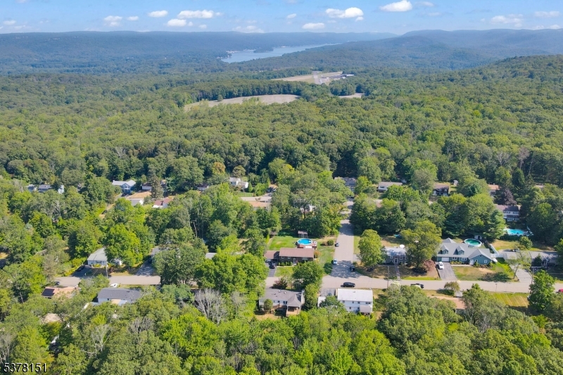 Mountain Circle - Residential