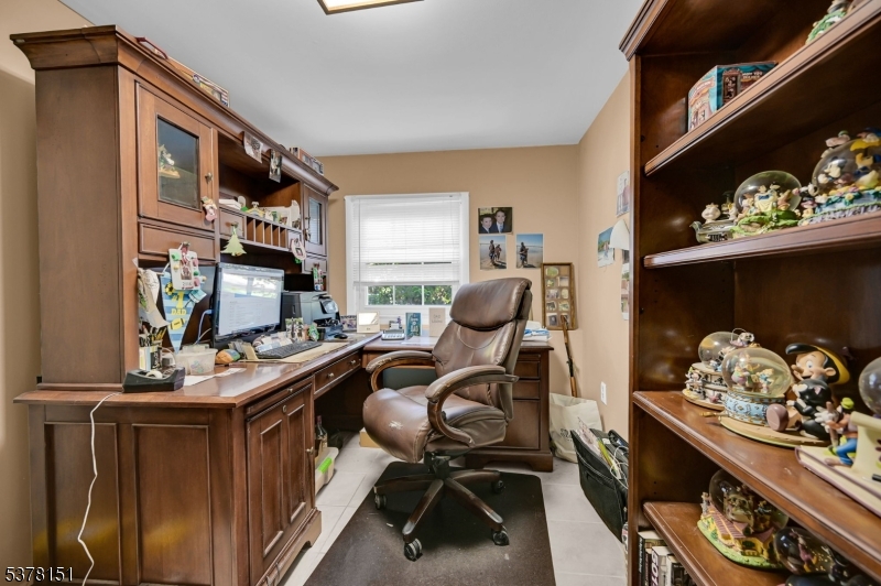 Mountain Circle - Residential