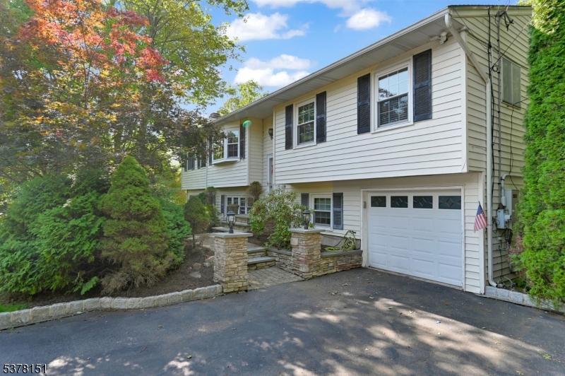 Mountain Circle - Residential