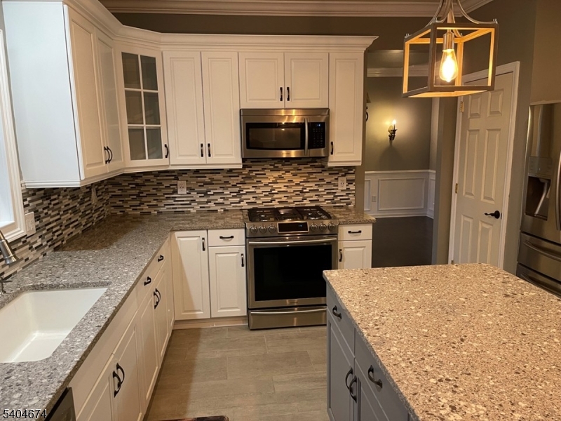 Highland Farms - Residential Lease