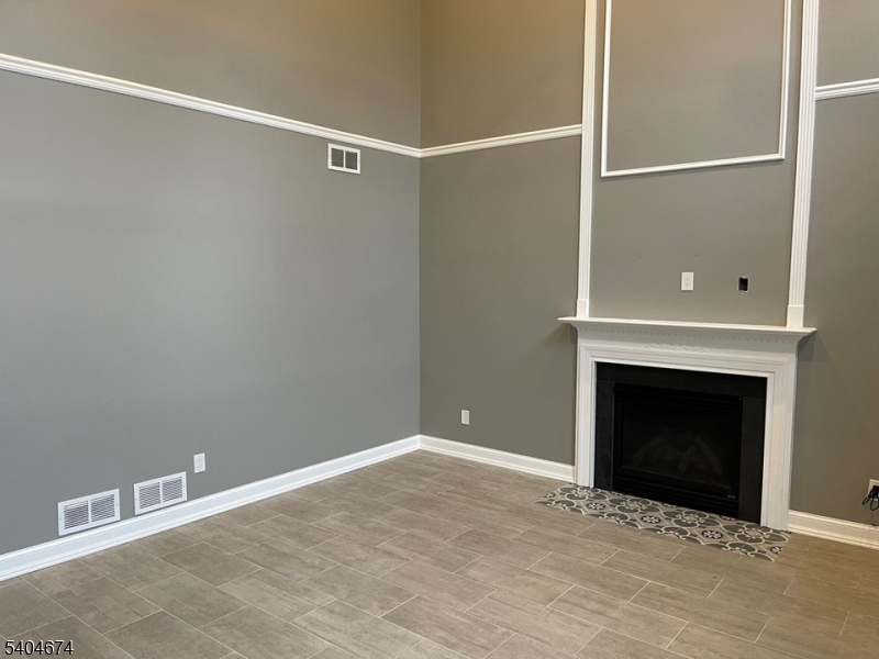 Highland Farms - Residential Lease