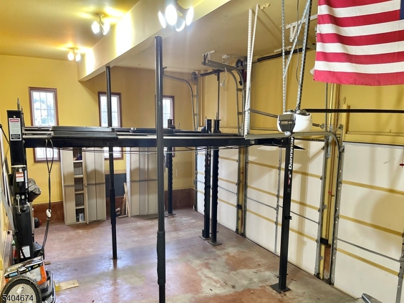 Highland Farms - Residential Lease