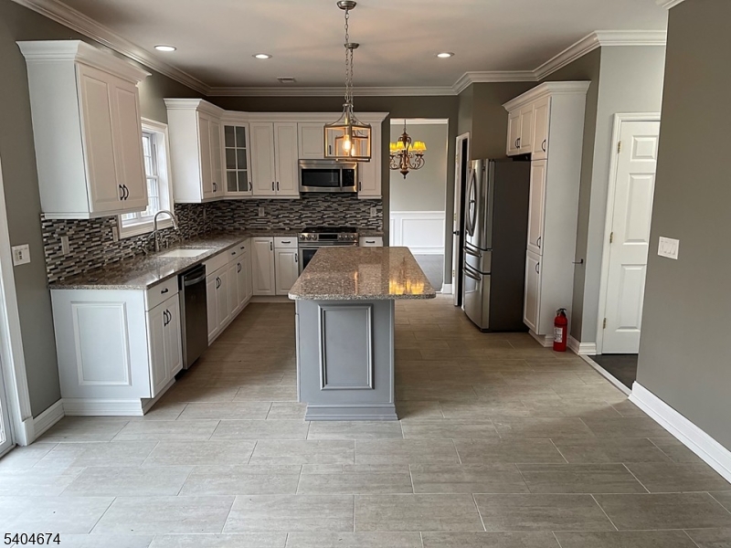 Highland Farms - Residential Lease