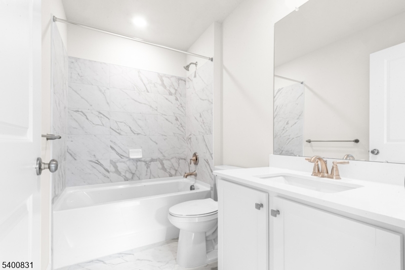 The Club - Residential Lease