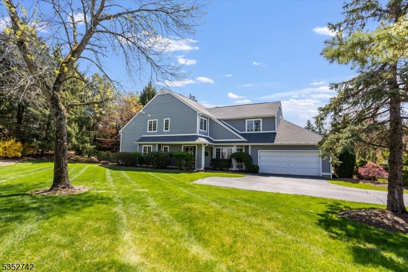 131 Ridge Dr