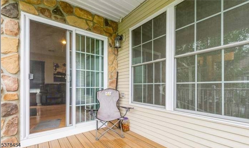 Maple Woods - Residential Lease