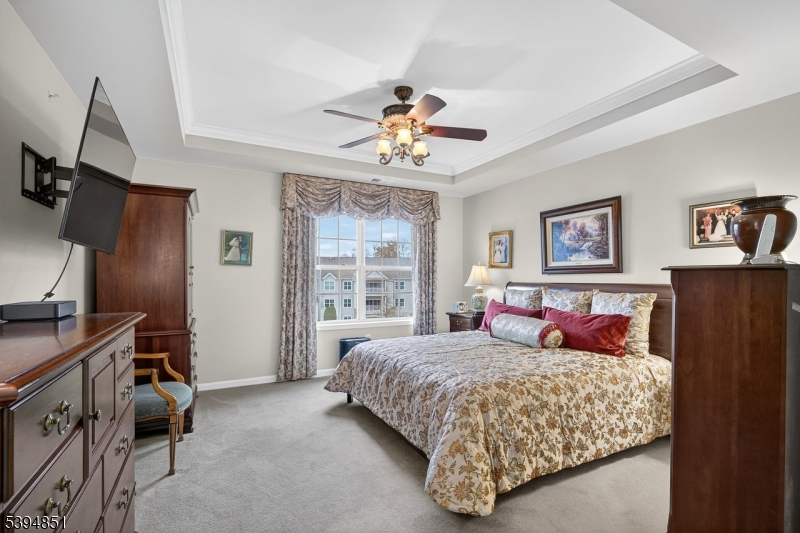 SOMERSET RUN - Residential