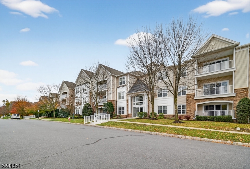 SOMERSET RUN - Residential