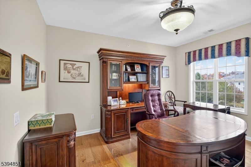 SOMERSET RUN - Residential