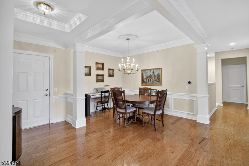 SOMERSET RUN - Residential