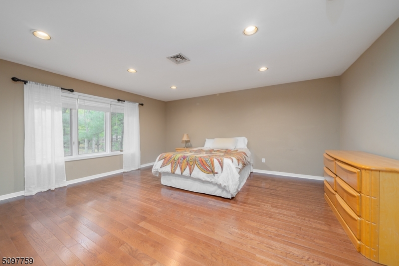 CASTLE TRACT SECTION - Residential