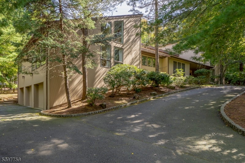 CASTLE TRACT SECTION - Residential