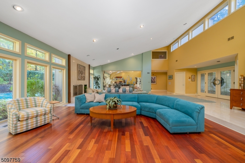 CASTLE TRACT SECTION - Residential