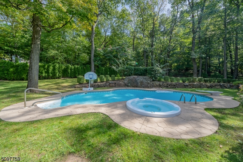 CASTLE TRACT SECTION - Residential