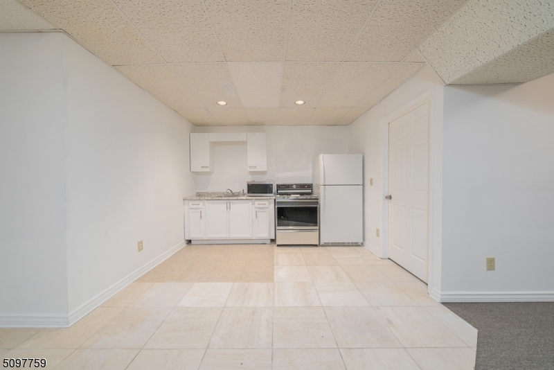 CASTLE TRACT SECTION - Residential