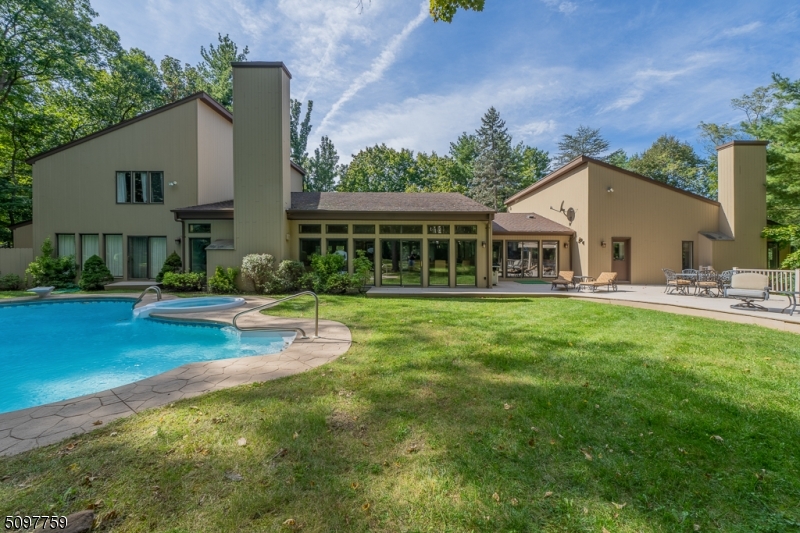 CASTLE TRACT SECTION - Residential