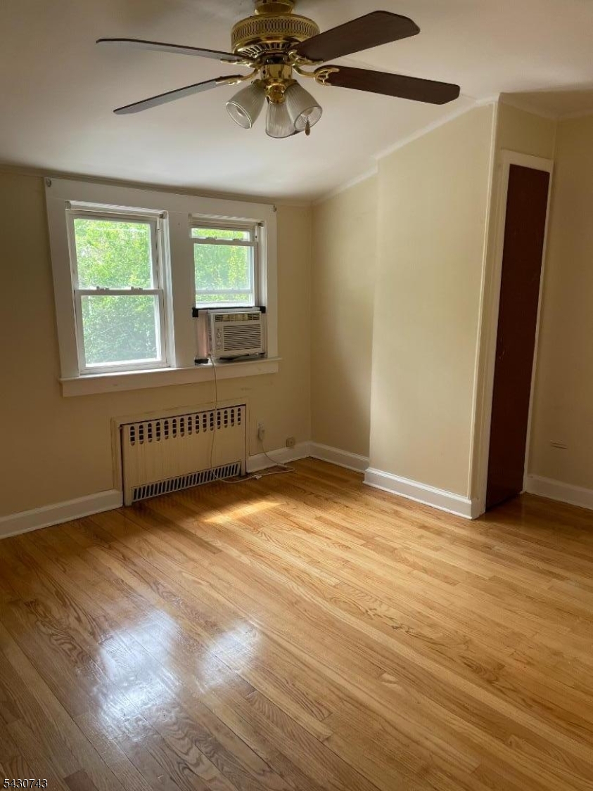 37 Van Pelt Pl - Photo 4
