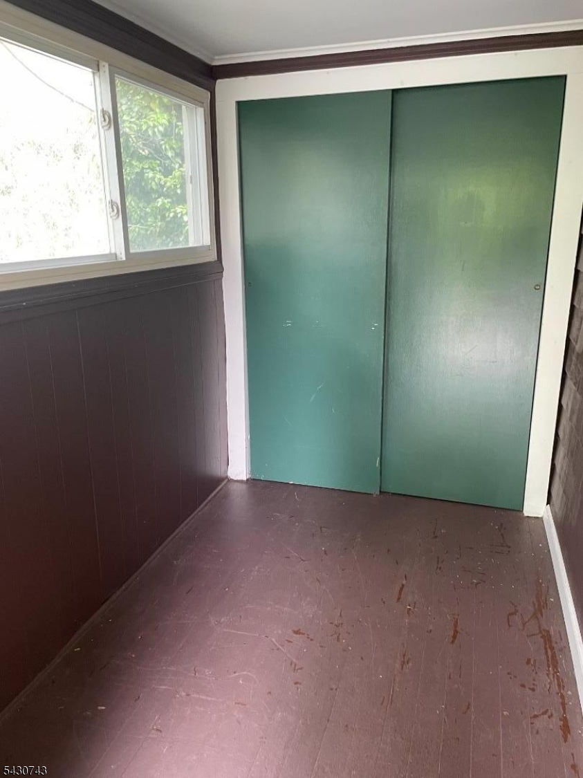 37 Van Pelt Pl - Photo 2