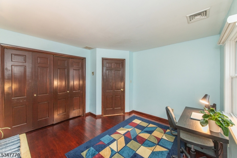 Beacon Hill - Residential