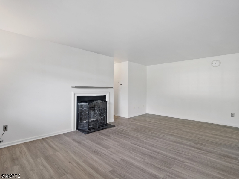 Ridge Gardens - Residential