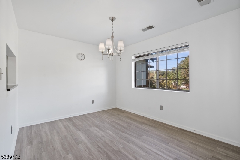 Ridge Gardens - Residential