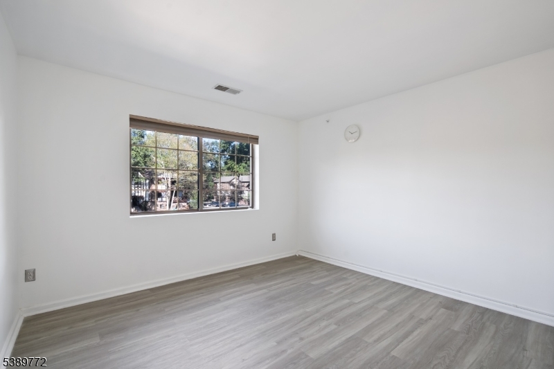 Ridge Gardens - Residential