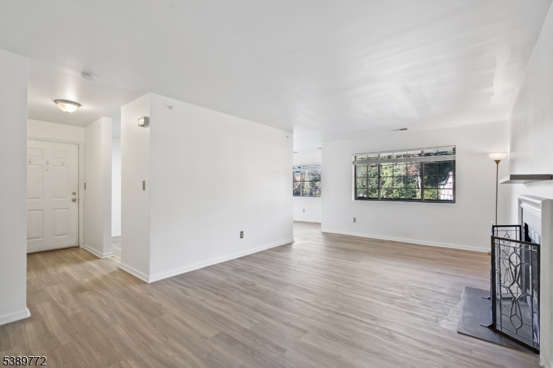 Ridge Gardens - Residential